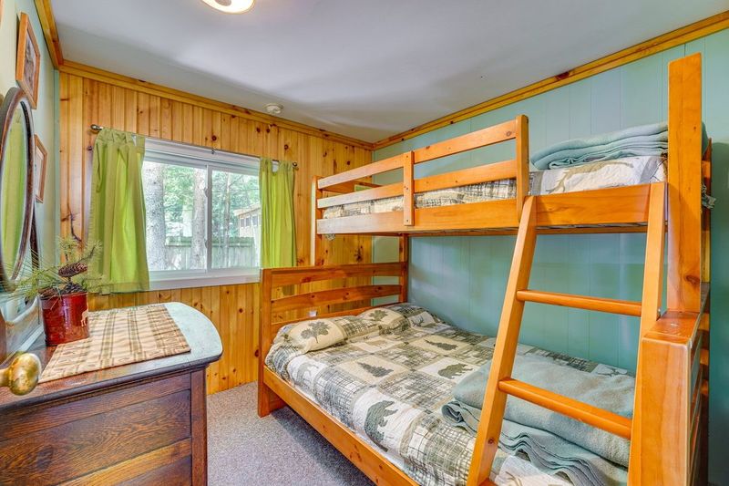 Bedroom 1 bunk bed